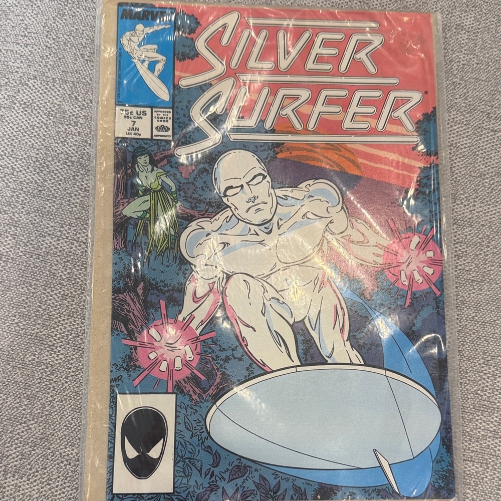 Silver Surfer Comic Book - Picture 2 of 5